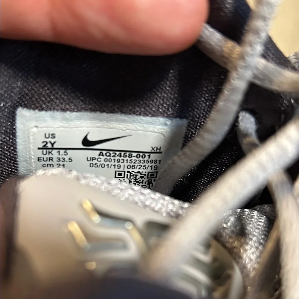 Nike Kids Gray Sneakers with Purple and Multicolor Highlights
